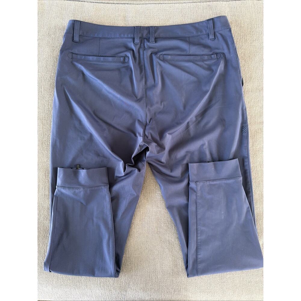 RHONE Commuter Pants Slim Fit Men's 34x29 Golf 141364 Navy Blue EUC Performance - Picture 10 of 12
